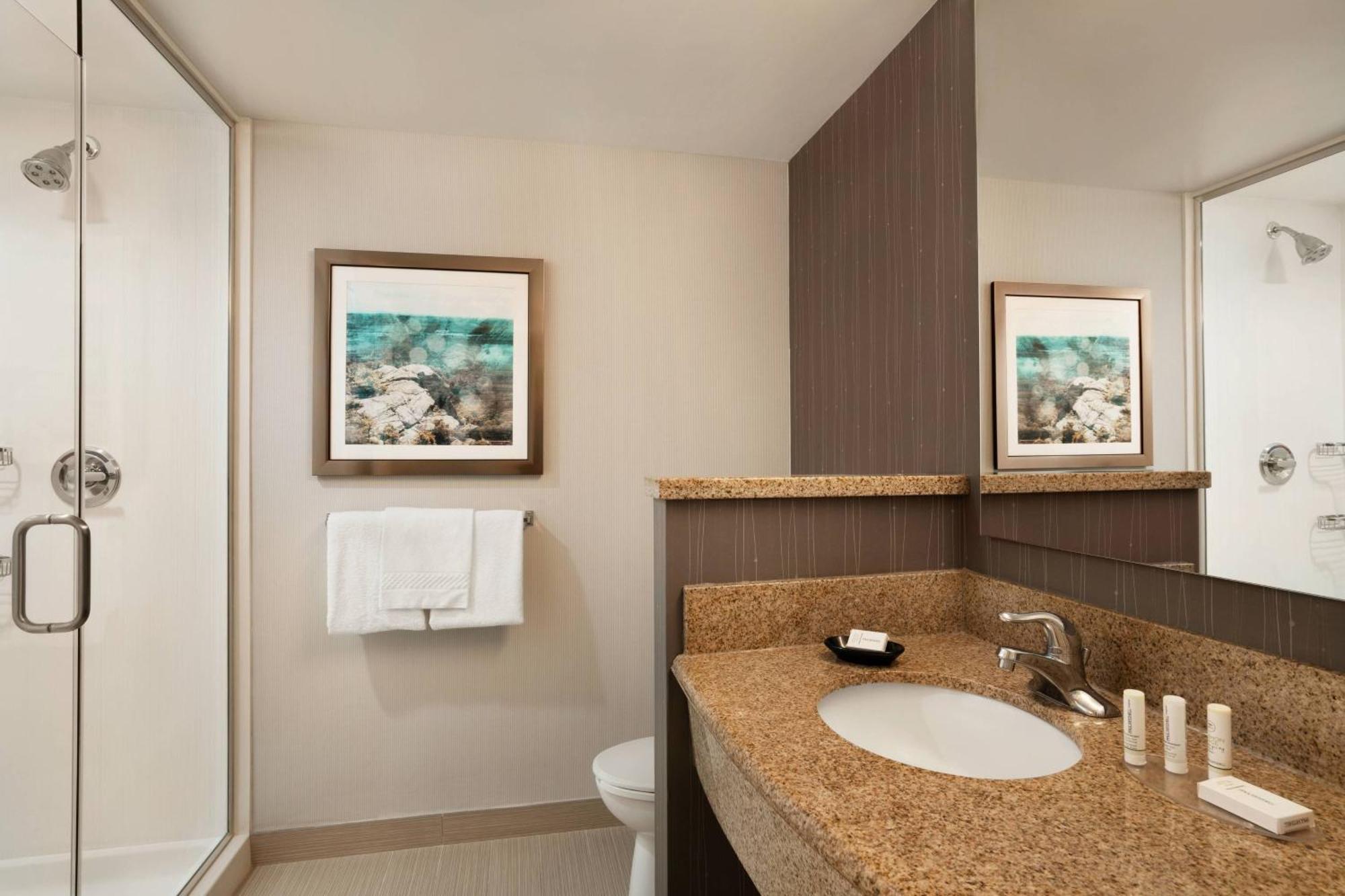 Courtyard By Marriott Middletown Goshen Hotell Exteriör bild