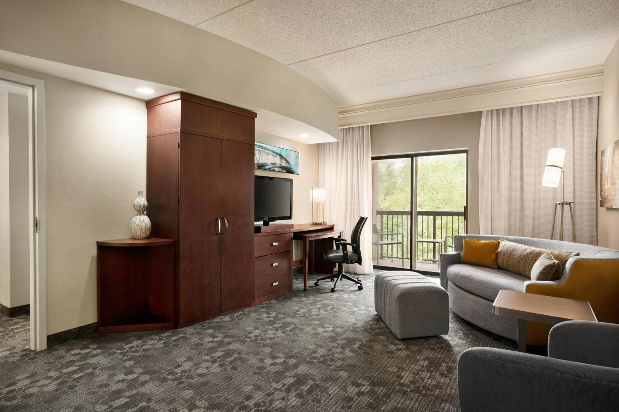 Courtyard By Marriott Middletown Goshen Hotell Exteriör bild