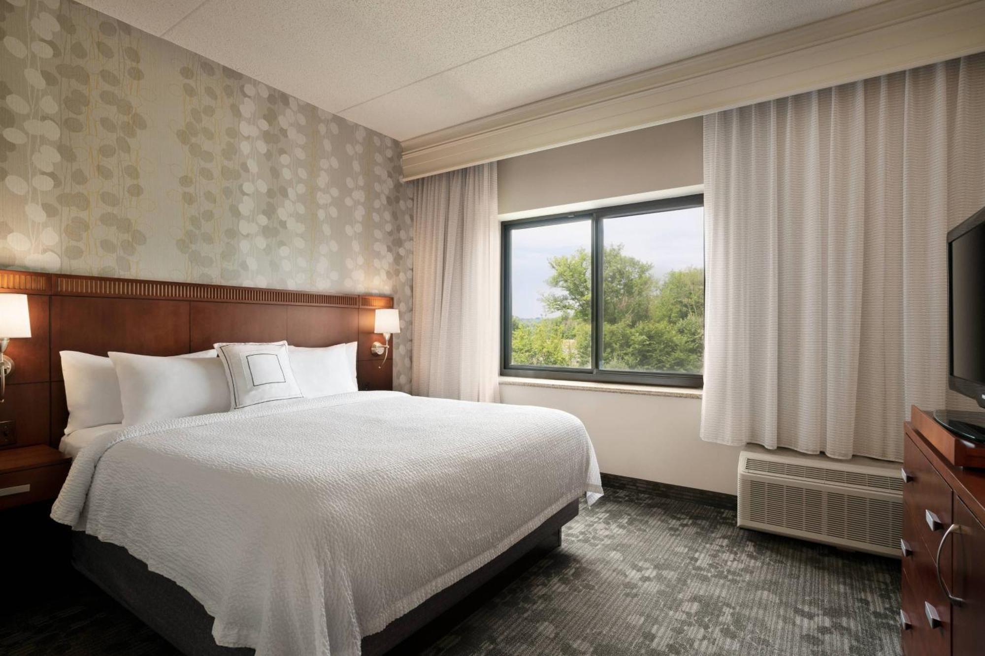 Courtyard By Marriott Middletown Goshen Hotell Exteriör bild
