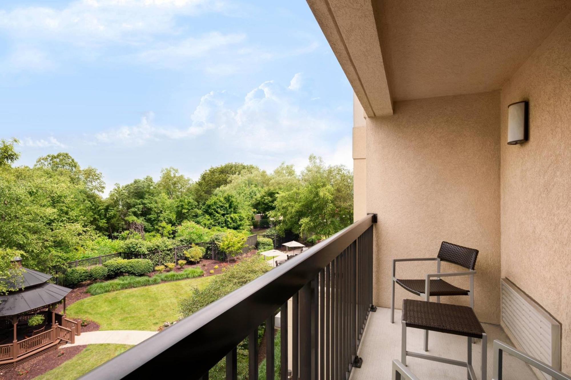 Courtyard By Marriott Middletown Goshen Hotell Exteriör bild