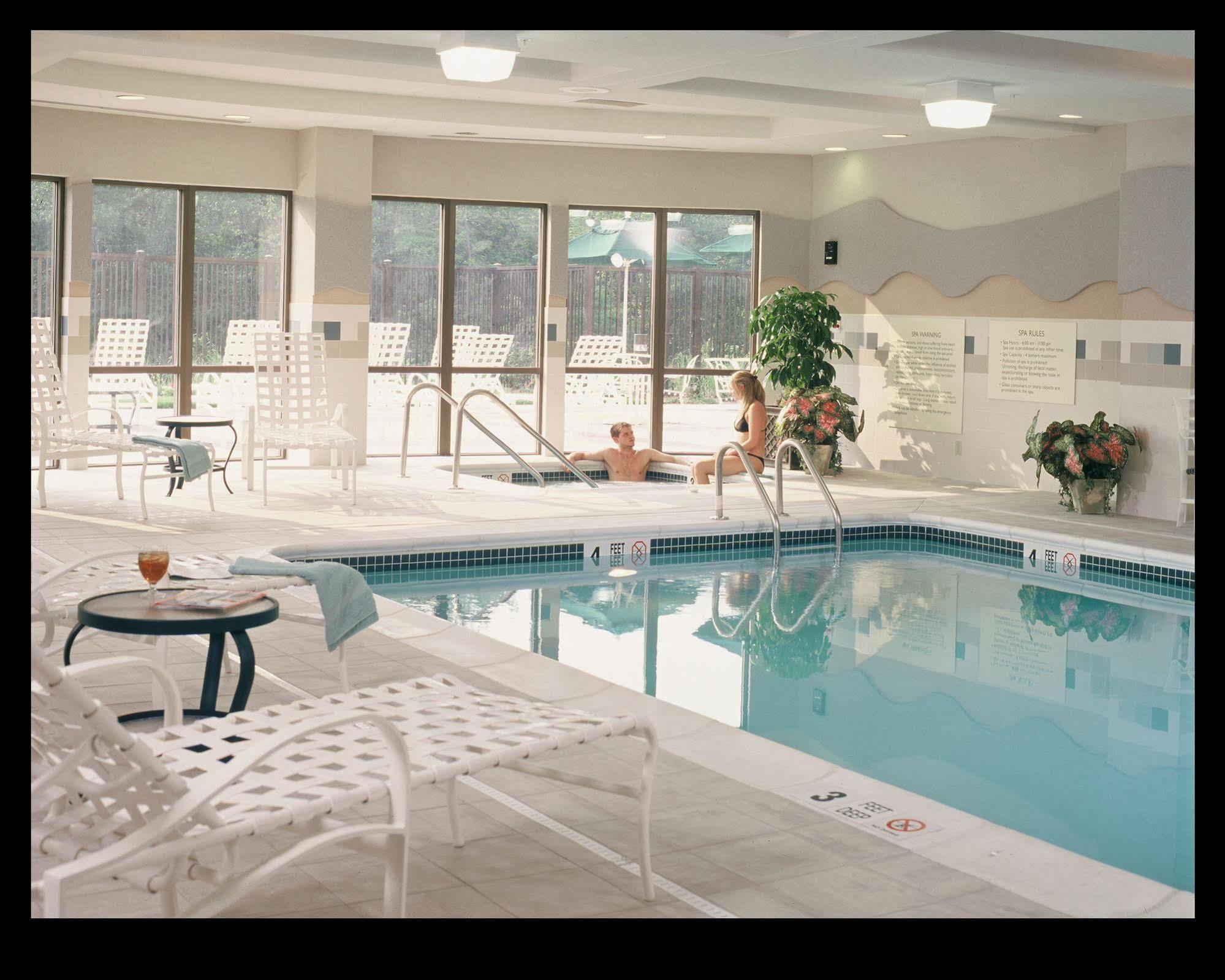Courtyard By Marriott Middletown Goshen Hotell Exteriör bild